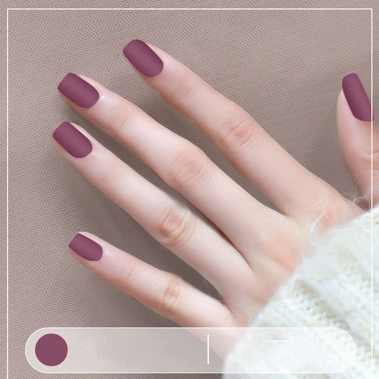 Matte matte nail polish