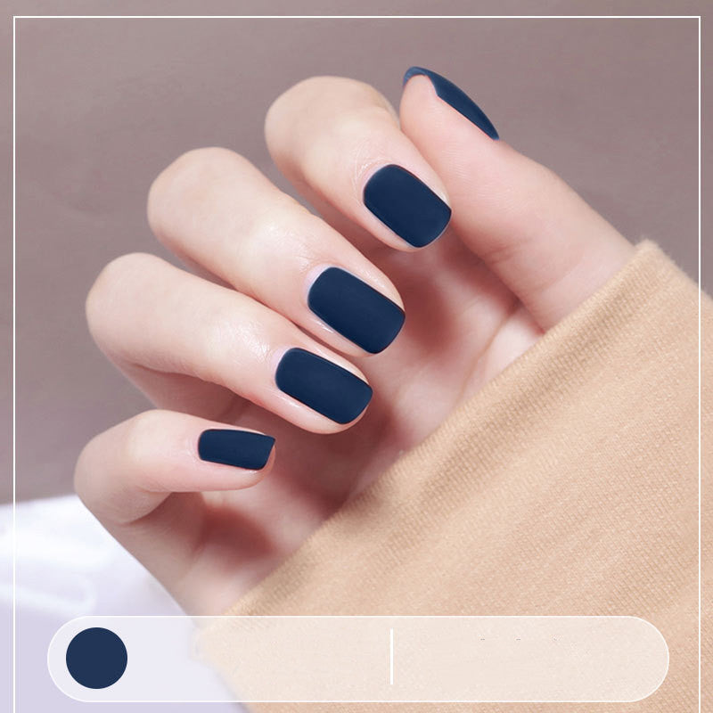 Matte matte nail polish